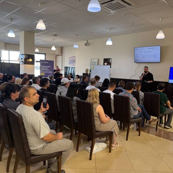 Photo 5429258083336583042 Y